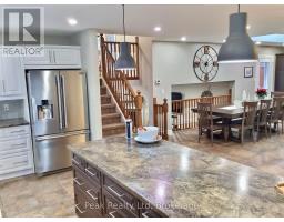 225 EBY CRESCENT - 13