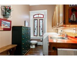 41 MAIN STREET S - 14