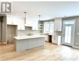 8 THIMBLEWEED DRIVE - 13