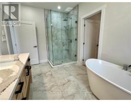 8 THIMBLEWEED DRIVE - 20