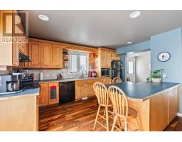 581 INKERMAN STREET E - 11
