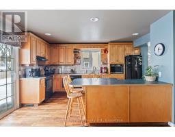 581 INKERMAN STREET E - 12