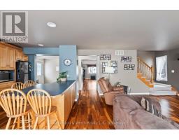581 INKERMAN STREET E - 14