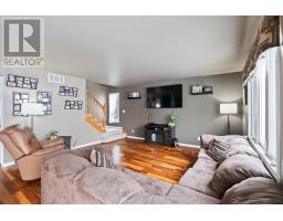 581 INKERMAN STREET E - 16