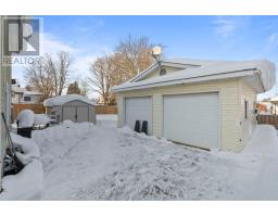 581 INKERMAN STREET E - 29
