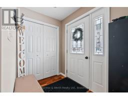 581 INKERMAN STREET E - 3