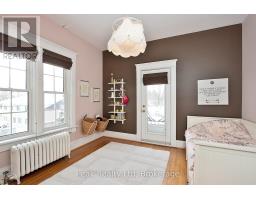 410 MAIN STREET W - 34