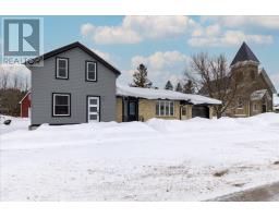 4992 PERTH ROAD 135 - 1