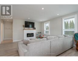 47 WEST WILLIAM STREET - 12