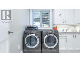4640 LAKESHORE ROAD - 25