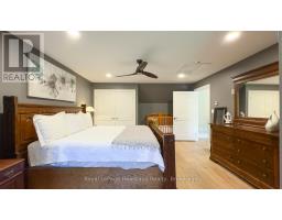 4640 LAKESHORE ROAD - 31