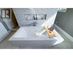4640 LAKESHORE ROAD - 33