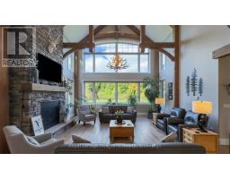 4640 LAKESHORE ROAD - 9