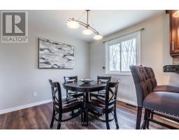 68 HILLVIEW DRIVE - 19