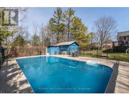 68 HILLVIEW DRIVE - 38