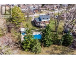 68 HILLVIEW DRIVE - 7