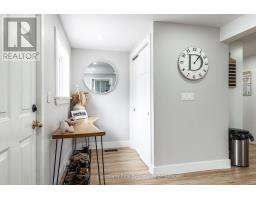 297 WELLINGTON STREET S - 23