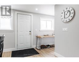 297 WELLINGTON STREET S - 24