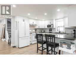 297 WELLINGTON STREET S - 25