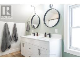 297 WELLINGTON STREET S - 33