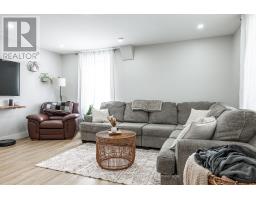 297 WELLINGTON STREET S - 9