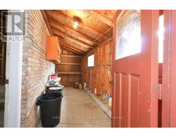 96 GRAFF AVENUE - 36