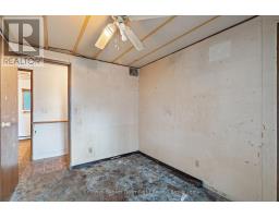215 PRINCE ALFRED STREET - 19