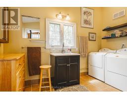 1680 OLD BROCK STREET - 16