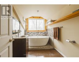 1680 OLD BROCK STREET - 23
