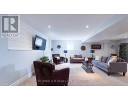 83 SYLVIA STREET - 36