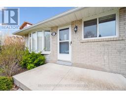 83 SCOTT ROAD - 5