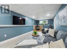 102 BARNICKE DRIVE - 17