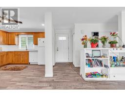 110 STONYBROOK DRIVE - 7