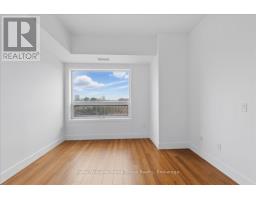 415 - 1 WELLINGTON STREET - 17