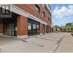 415 - 1 WELLINGTON STREET - 24