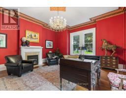 126 JOHN STREET N - 13