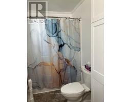38 BOND STREET - 15