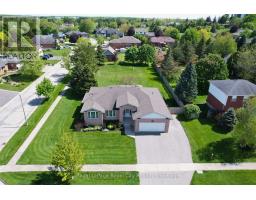 17 ST BONIFACE DRIVE - 1