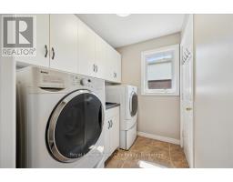 17 ST BONIFACE DRIVE - 17