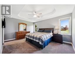 17 ST BONIFACE DRIVE - 18
