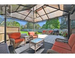 17 ST BONIFACE DRIVE - 36