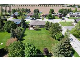 17 ST BONIFACE DRIVE - 42