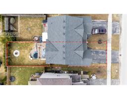 730 ROGERS ROAD W - 36
