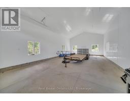 8357 GOOSEMARSH LINE - 44