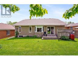 605 MAPLE AVENUE N - 41