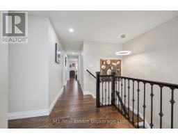 174 CURZON CRESCENT - 15
