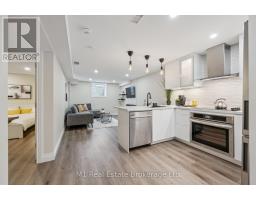 174 CURZON CRESCENT - 37