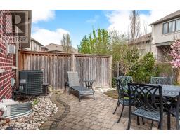 138 OAK PARK DRIVE - 35