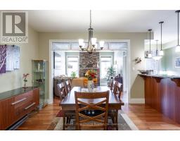 138 OAK PARK DRIVE - 8