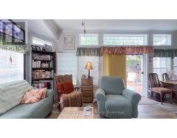 50 PORTSIDE DRIVE - 77719 BLUEWATER HIGHWAY - 11